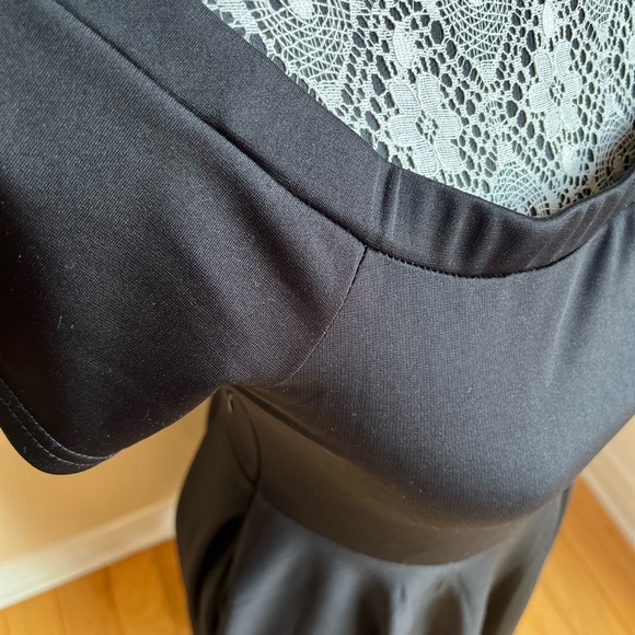 Vintage open shoulders black dress - Picture 3 of 4